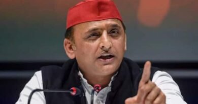 Akhilesh Yadav’s Jibe: ‘Gujarat Model’ Transformer Burnt Out in UP; Sparks Flying from Makeshift Wiring